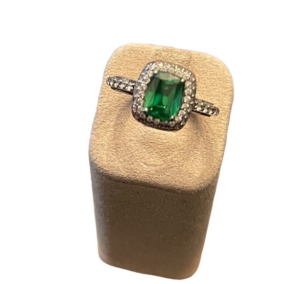 Sterling silver 925 Tacori Fancy green glass CZ dinner ring - Picture 8 of 9
